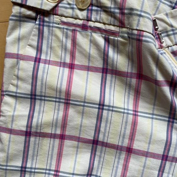 Dockers Golf Shorts - Picture 2 of 9